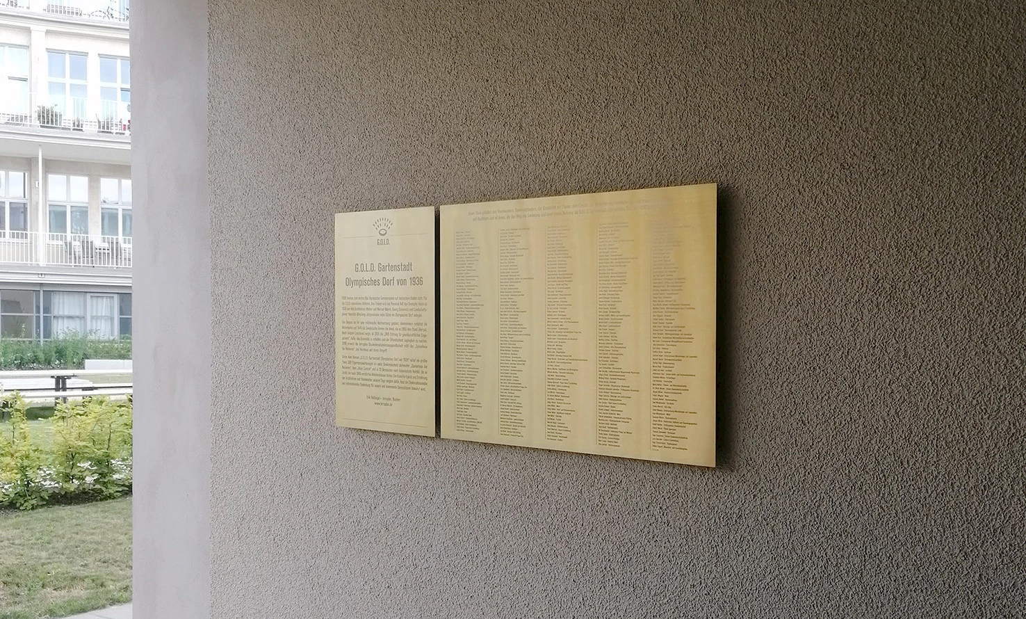 Postament h&auml;ngt in der G.O.L.D&reg;