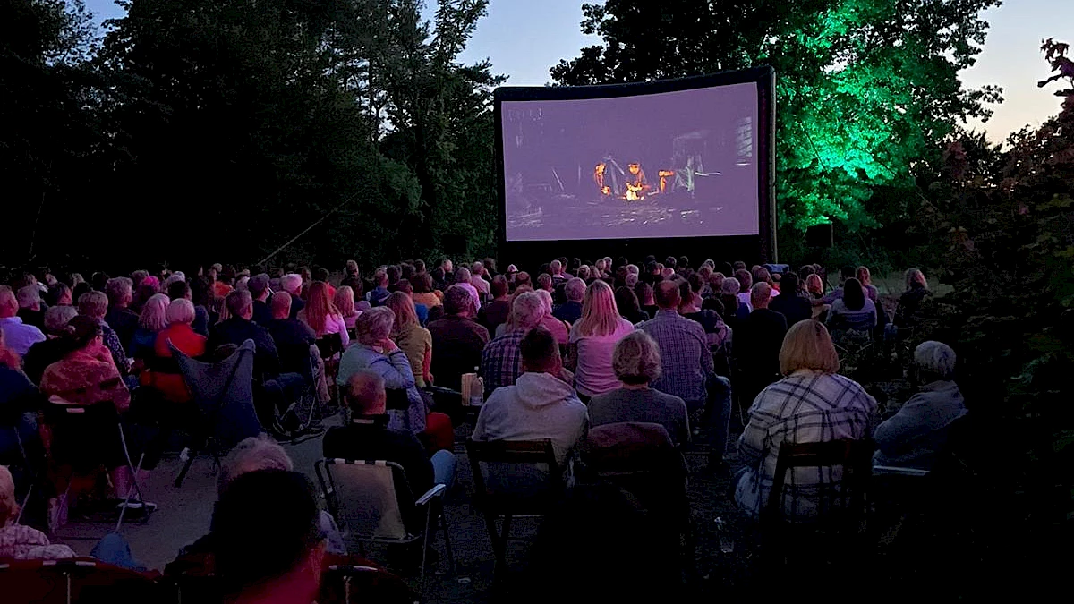 Open Air Kino in F&uuml;rstenberg war ein voller Erfolg!