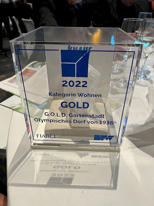 Grund zum Feiern &ndash; ein Baupreis f&uuml;r die G.O.L.D&reg;!