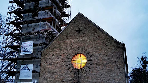 Elstaler Kirche erh&auml;lt Dank terraplan neues Innenlicht