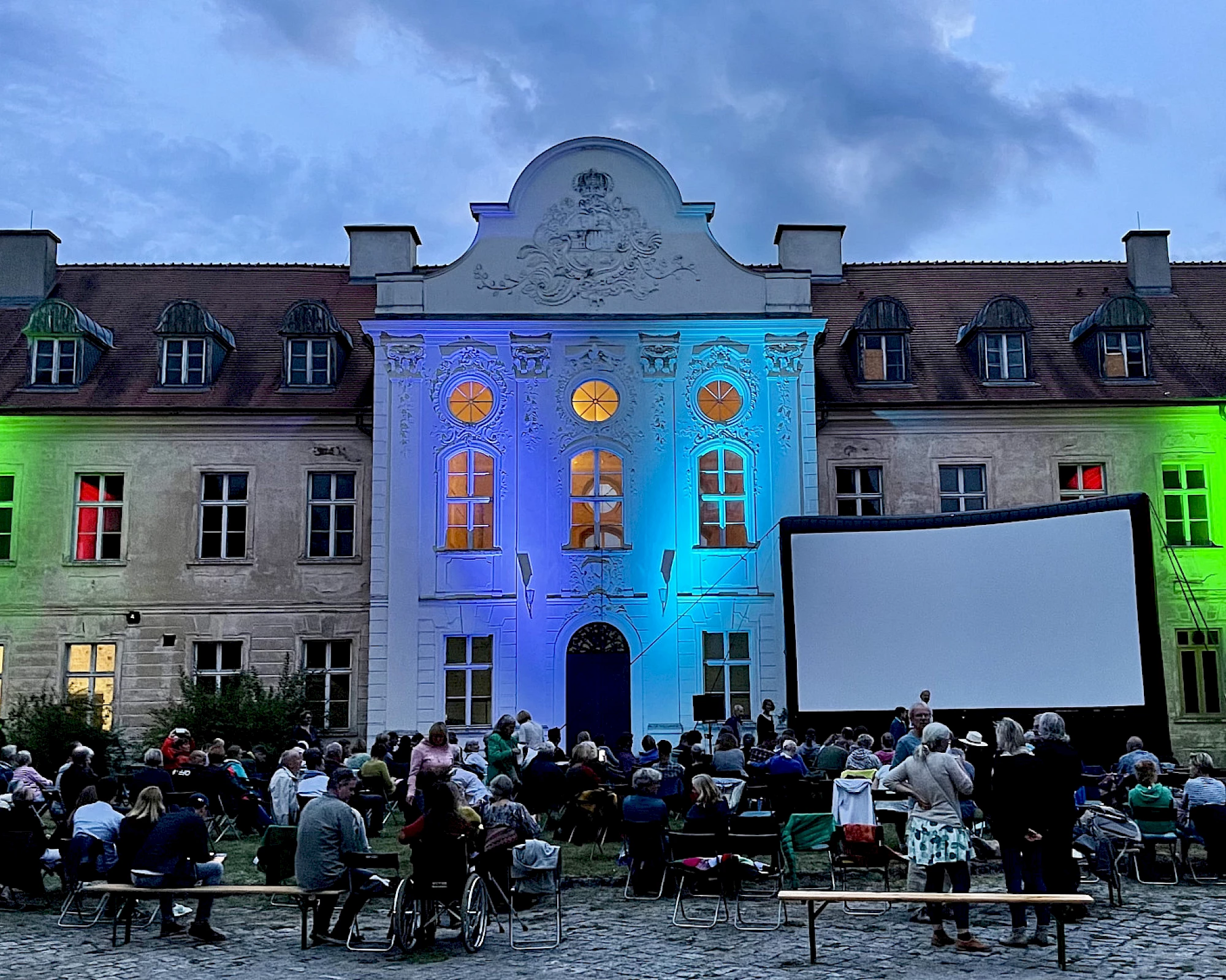 Open Air Kino am Schloss F&uuml;rstenberg war voller Erfolg!