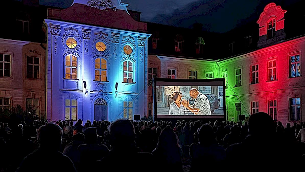 Open Air Kino am Schloss F&uuml;rstenberg war voller Erfolg!