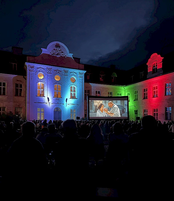 Open Air Kino am Schloss F&uuml;rstenberg war voller Erfolg!